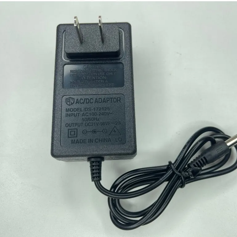 sạc adapter pin 21V - hình ảnh thực tế
