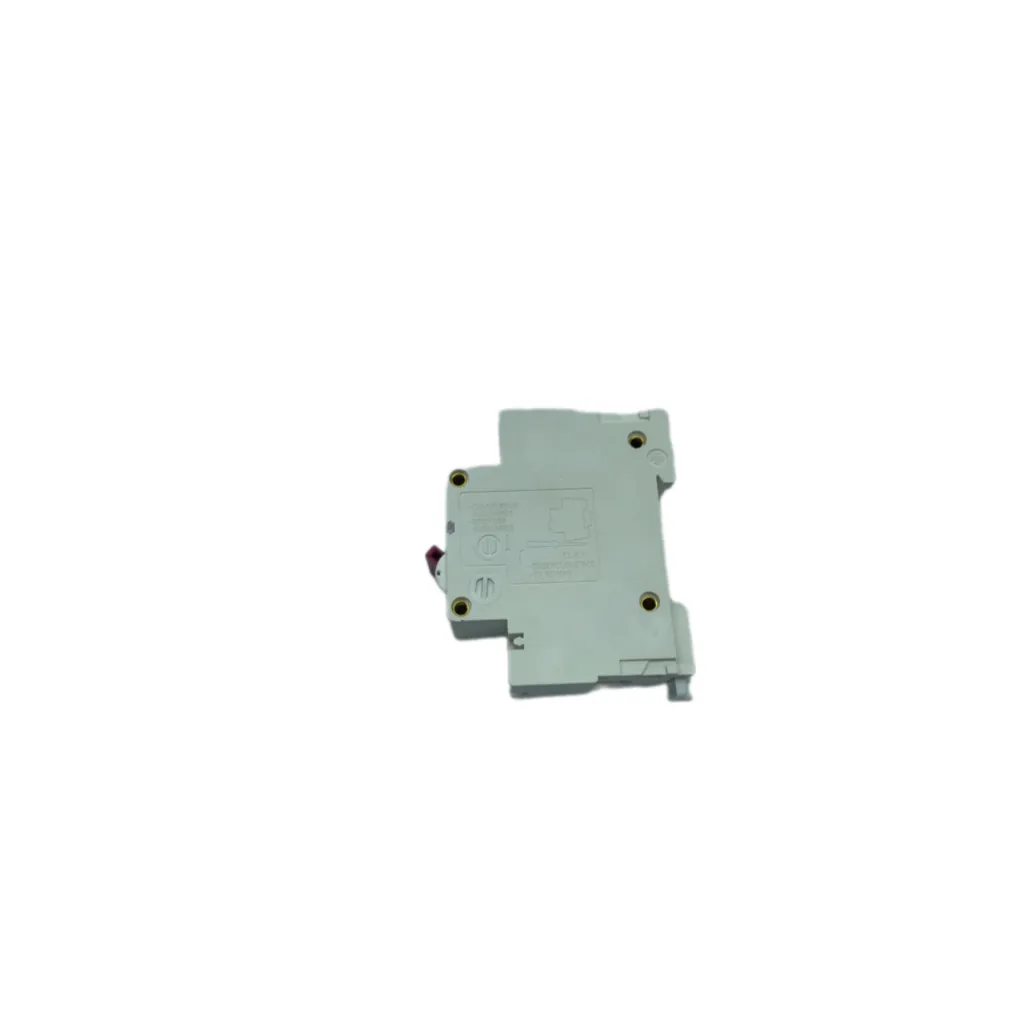 CB DC 1P EARU 1000VDC - hình ảnh thực tế